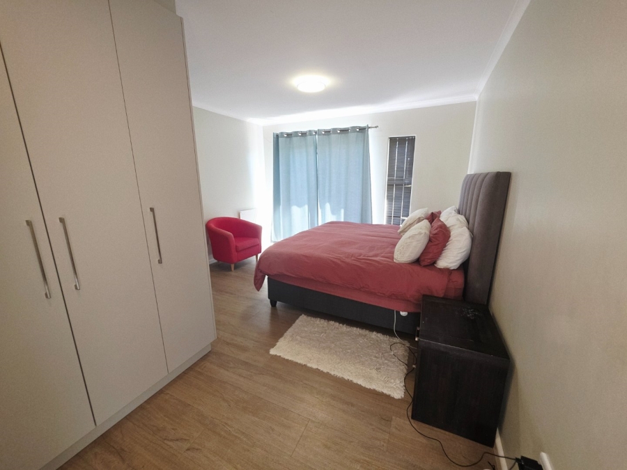 5 Bedroom Property for Sale in Sandown Western Cape